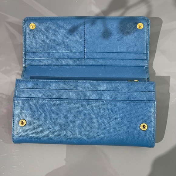 PRADA Blue Bow Saffiano Leather Wallet - Picture 3 of 17